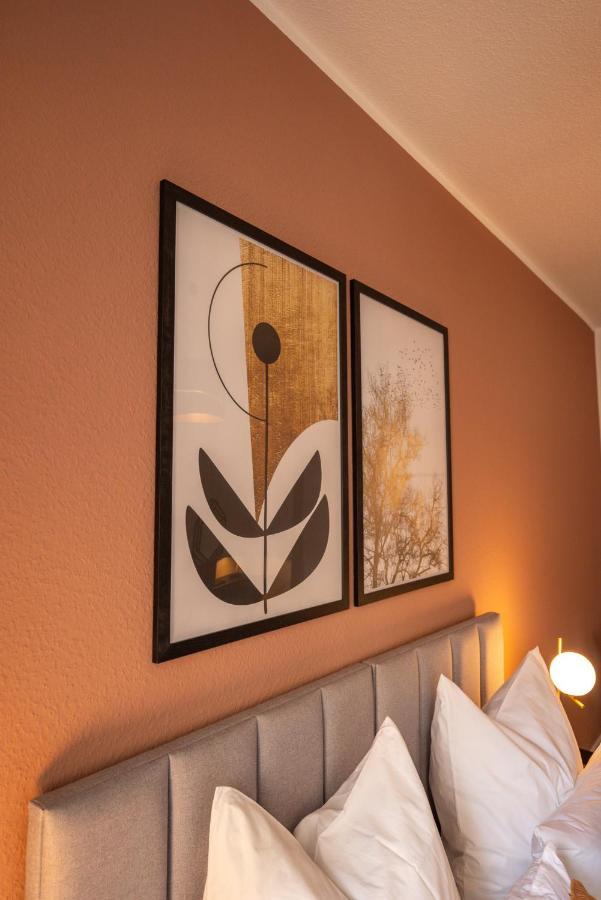 Maremar - Design Apartment - Luxus Boxspringbett - Zentral - Kueche - Arbeitsplatz - Highspeed Wlan Gera Exteriör bild